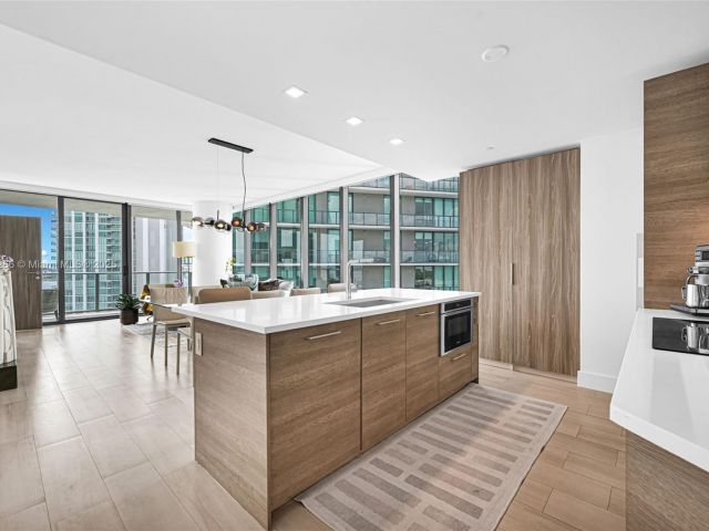 Apartment for sale  Unit #2201 - photo 6385432