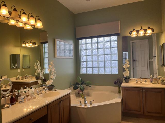 Home for sale at 9386 Madewood Court - photo 6390614