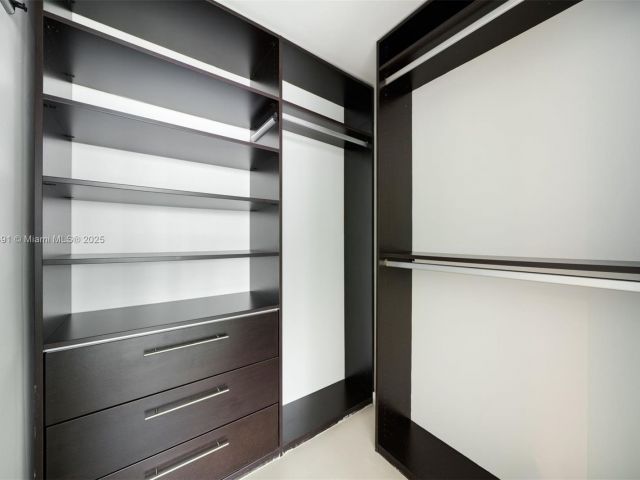 Apartment for sale  Unit #905 - photo 6394895