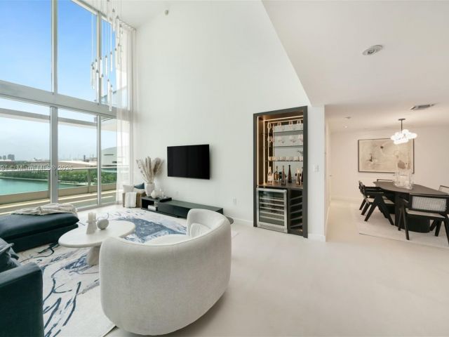 Apartment for sale  Unit #905 - photo 6394911