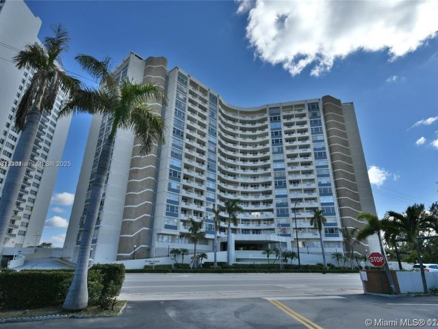 Apartment for sale  Unit #1204 - photo 6388853