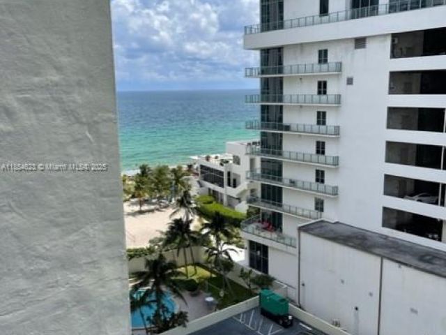 Apartment for rent  Unit #10F - photo 6936462