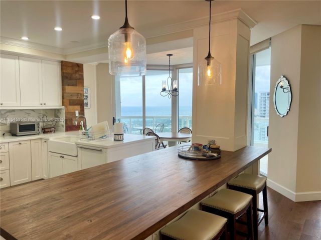 Apartment for rent  Unit #2803 - photo 6410750