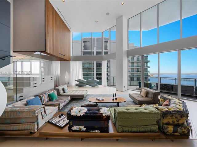 Apartment for sale  Unit #4401 - photo 6429069