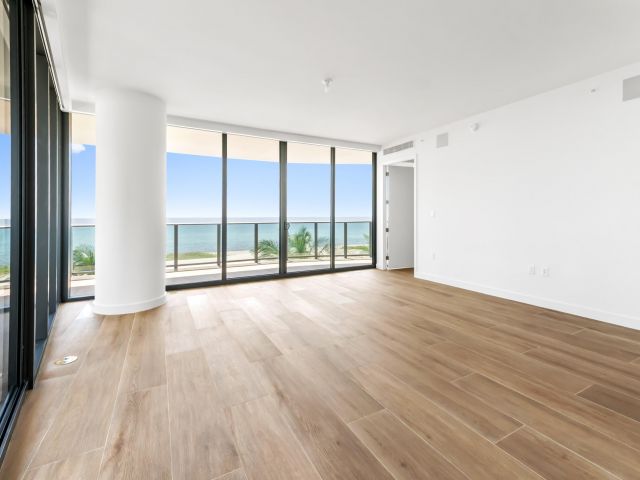 Apartment for sale  Unit #406 - photo 6399983