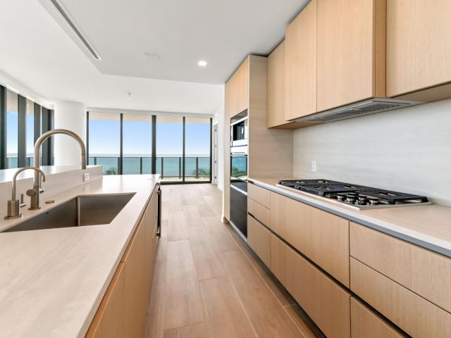 Apartment for sale  Unit #406 - photo 6399985