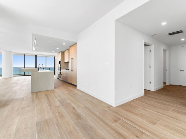 Apartment for sale  Unit #406 - photo 6399992