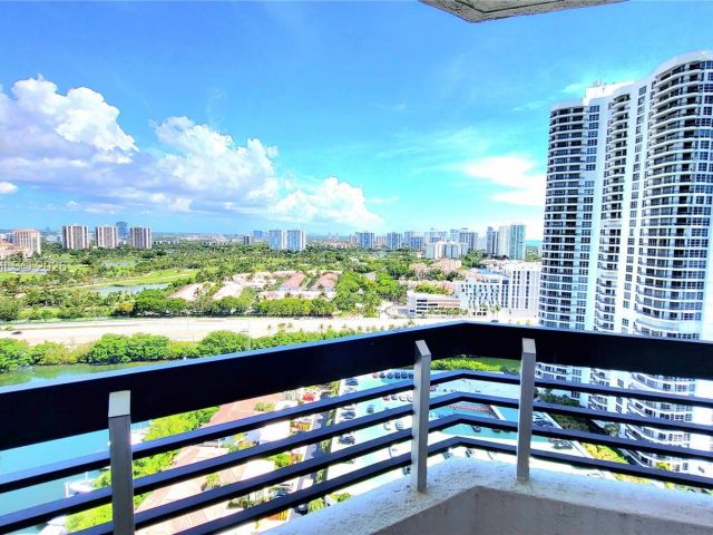 Apartment for sale  Unit #2508 - photo 7443465