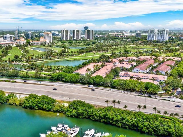 Apartment for sale  Unit #2508 - photo 7443468