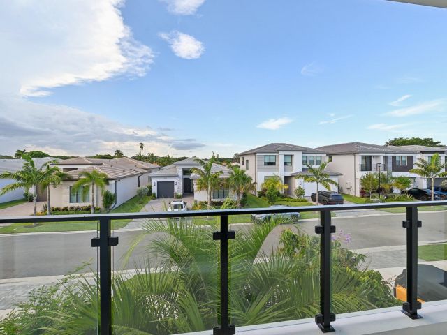 Home for rent at 8107 Crystal Downs Avenue - photo 6401027