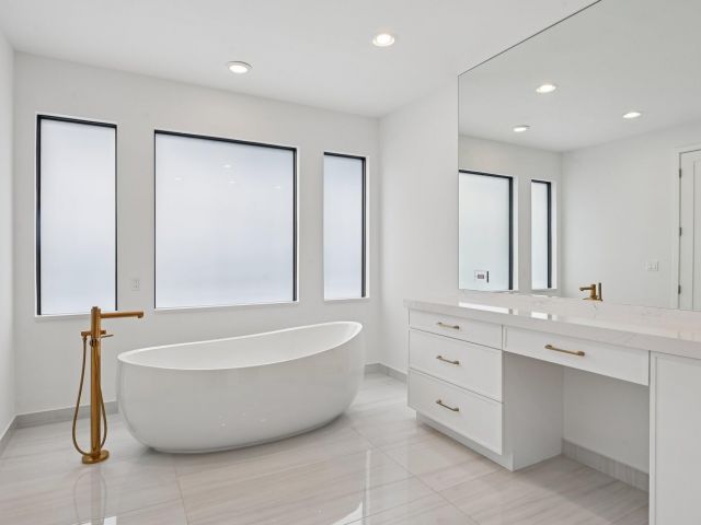 Home for rent at 8107 Crystal Downs Avenue - photo 6401029