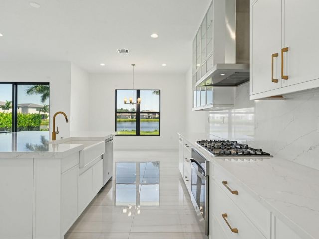 Home for rent at 8107 Crystal Downs Avenue - photo 6401041