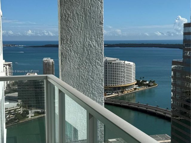 Apartment for sale  Unit #1204 - photo 6403275