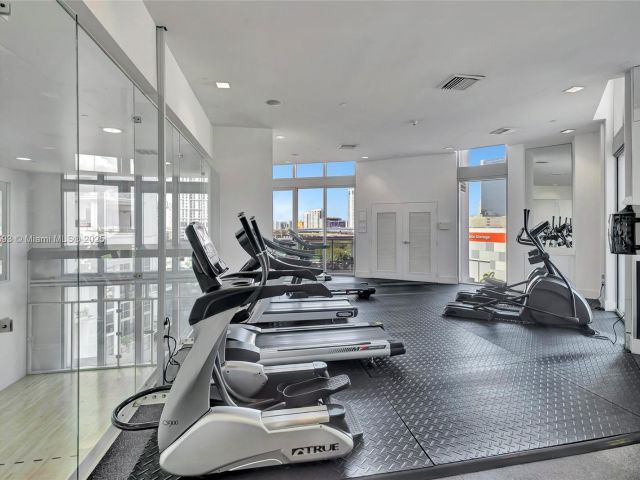 Apartment for sale  Unit #1703 - photo 6417492