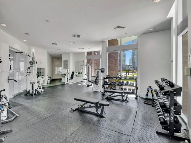 Apartment for sale  Unit #1703 - photo 6417493