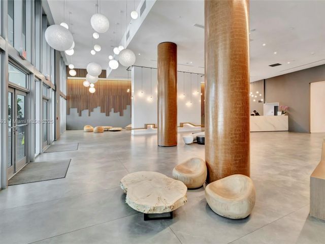 Apartment for sale  Unit #1703 - photo 6417495