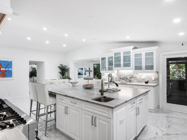 Home for sale at 118 Seville Road - photo 6395373