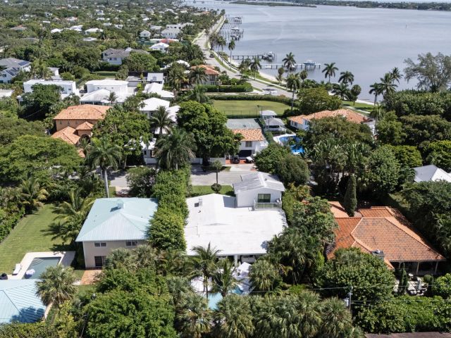 Home for sale at 118 Seville Road - photo 6395378