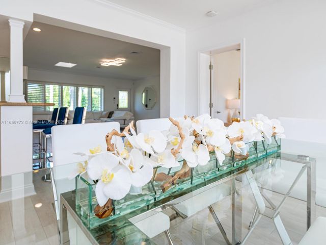 Home for rent at 2118 NE 15th St - photo 7482274