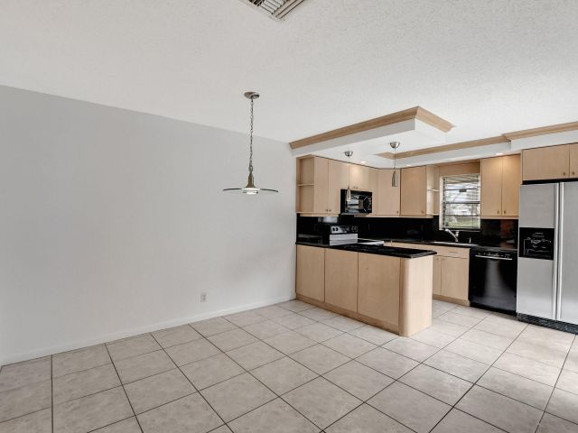 Home for rent at 2555 Albatross Road N 2-A - photo 6398065