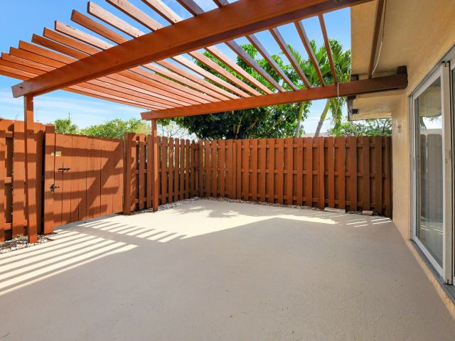 Home for rent at 2555 Albatross Road N 2-A - photo 6398071