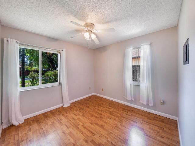 Home for rent at 5340 SW 115th Avenue - photo 6473248