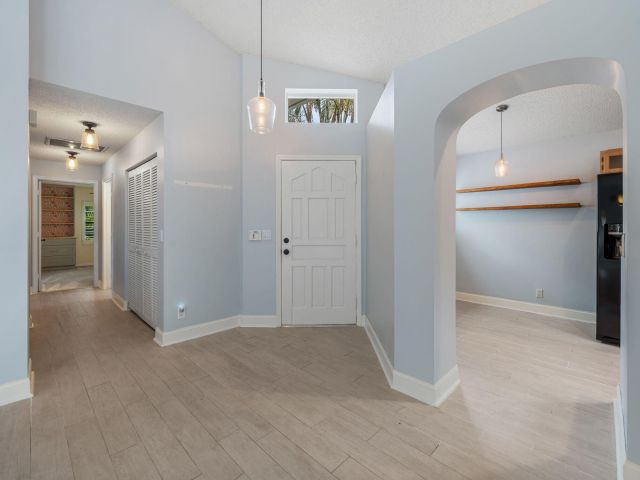 Home for sale at 9190 Heathridge Drive - photo 6399270