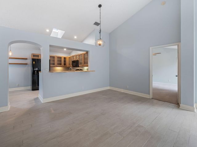 Home for sale at 9190 Heathridge Drive - photo 6399277