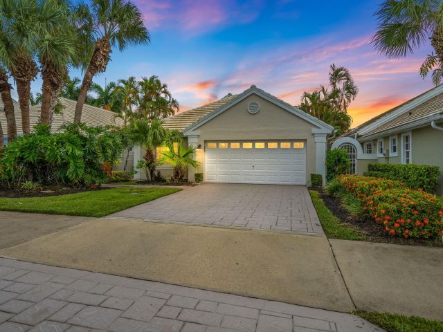 Home for sale at 9190 Heathridge Drive - photo 6399281