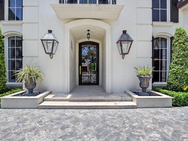 Home for sale at 377 E Coconut Palm Road - photo 6399712