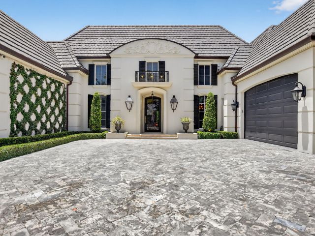 Home for sale at 377 E Coconut Palm Road - photo 6399715