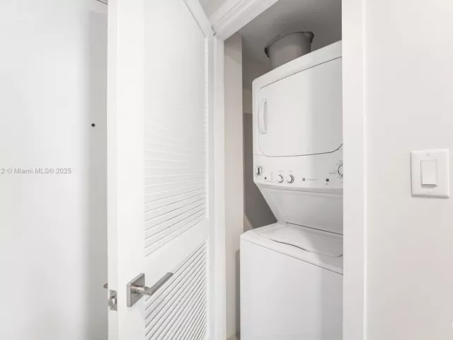 Apartment for sale  Unit #S-918 - photo 6399910