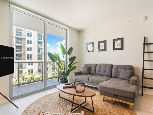 Apartment for sale  Unit #S-918 - photo 6399917