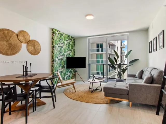 Apartment for sale  Unit #S-918 - photo 6399920