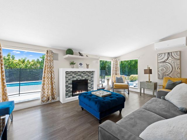 Home for rent at 942 SE 13th Avenue - photo 6453335