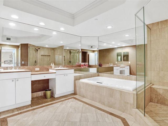 Apartment for sale  Unit #1403 - photo 6402210