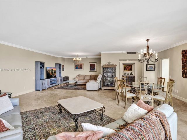 Apartment for sale  Unit #1403 - photo 6402214