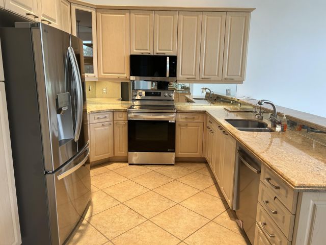 Home for sale at 7059 Bent Menorca Drive - photo 6594746