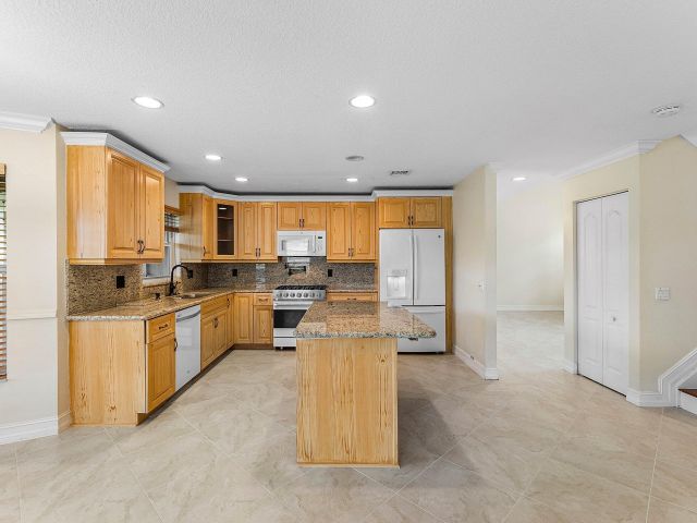 Home for sale at 9511 Fox Trot Lane - photo 6402175