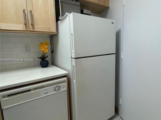 Apartment for sale  Unit #1420 - photo 7430786