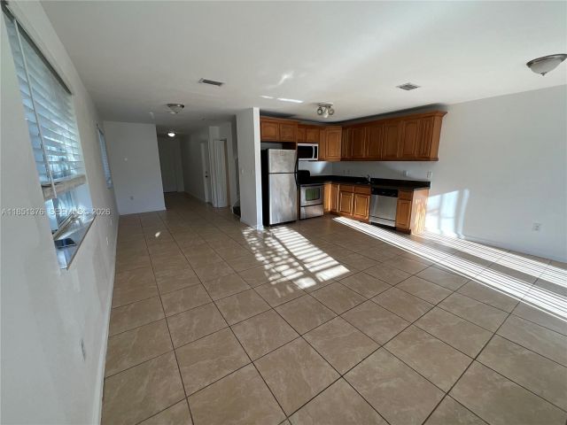 3-bedroom home for rent in Deerfield Beach - 1540 NW 45th St 1-4 - MondialRealty