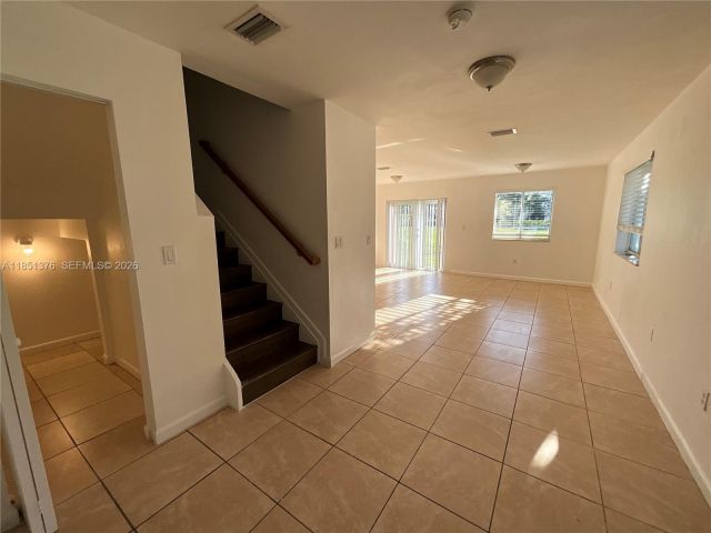 3-bedroom home for rent in Deerfield Beach - 1540 NW 45th St 1-4 - MondialRealty