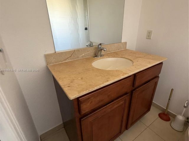 3-bedroom home for rent in Deerfield Beach - 1540 NW 45th St 1-4 - MondialRealty