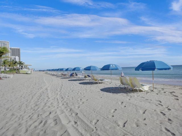 Apartment for sale  Unit #516 - photo 6404536