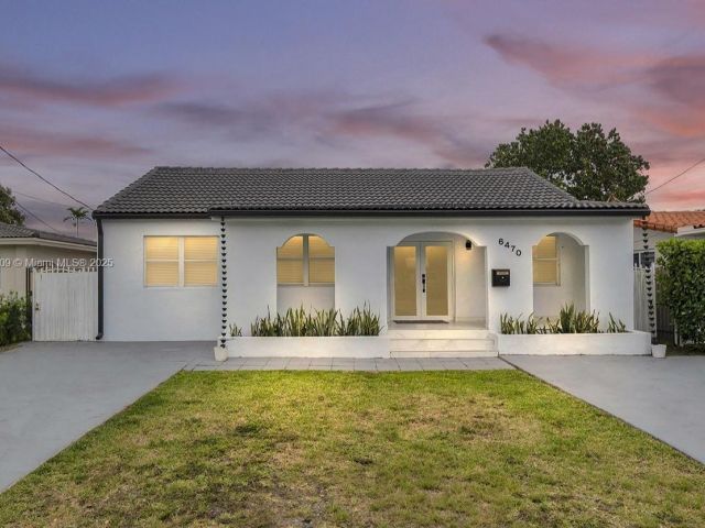 Home for sale at 6470 SW 27th St - photo 7441358