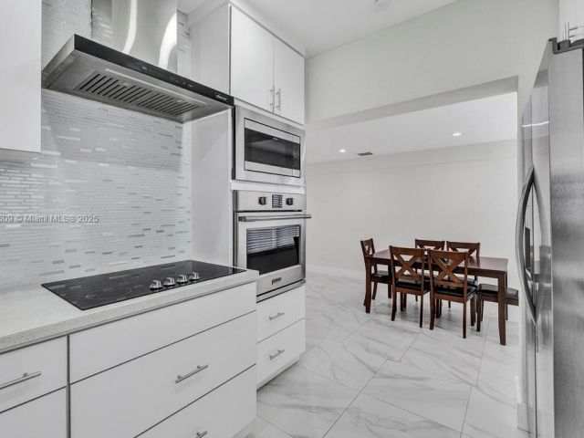 Home for sale at 6470 SW 27th St - photo 7441366