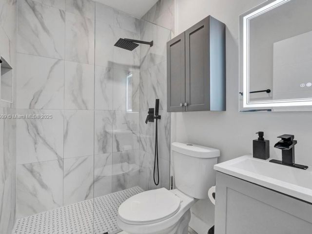 Home for sale at 6470 SW 27th St - photo 7441369