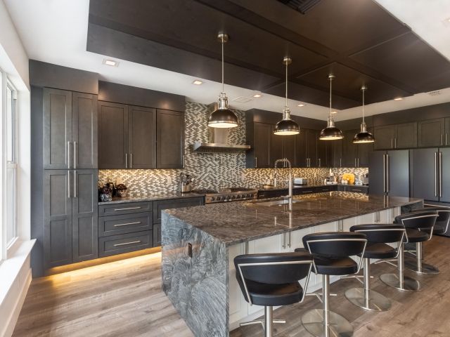 Home for sale at 8216 Heritage Club Drive - photo 6404060