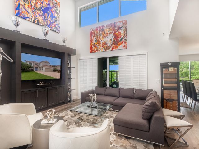 Home for sale at 8216 Heritage Club Drive - photo 6404066