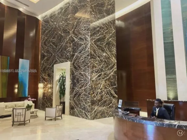 2-bedroom condo for rent in Sunny Isles Beach - 15811 Collins Ave 2805 - MondialRealty